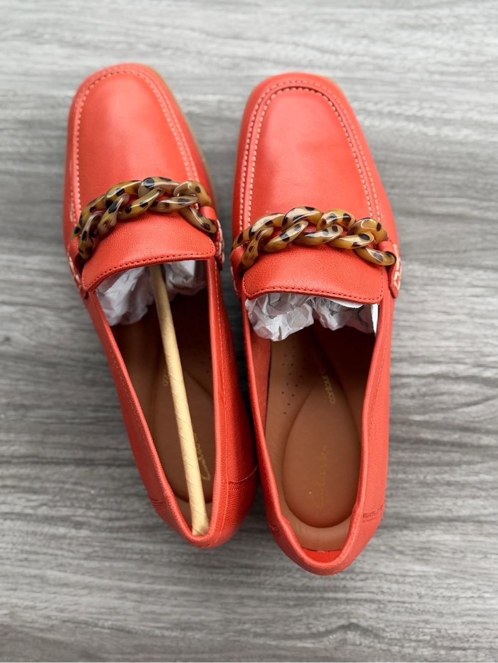 Clarks Sarafyna Iris Grenadine Orange Red Leather Chain Loafers Womens 7 WIDE 7W - Picture 3 of 12